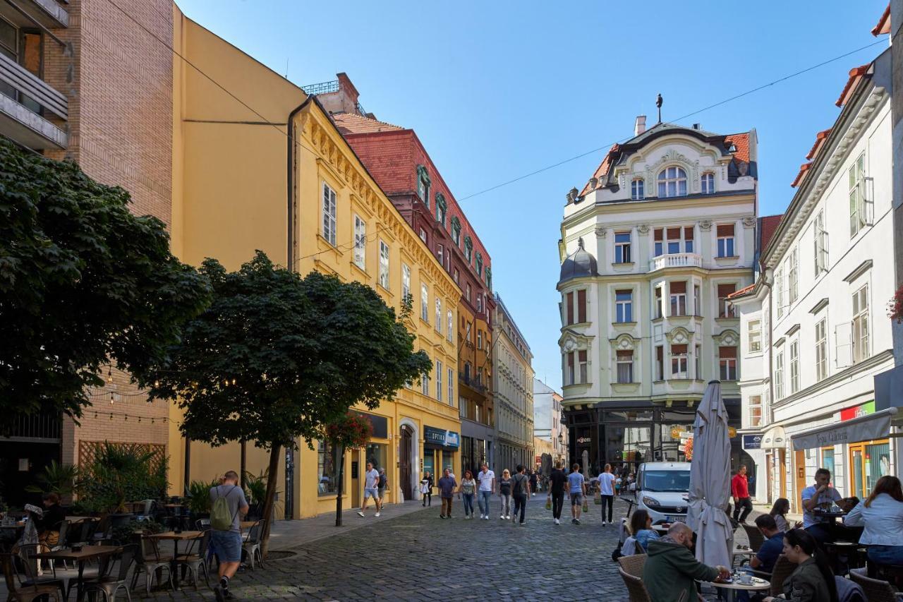 Le Monde Apartment Bratislava - Amazing 5Bdr In Downtown Bagian luar foto